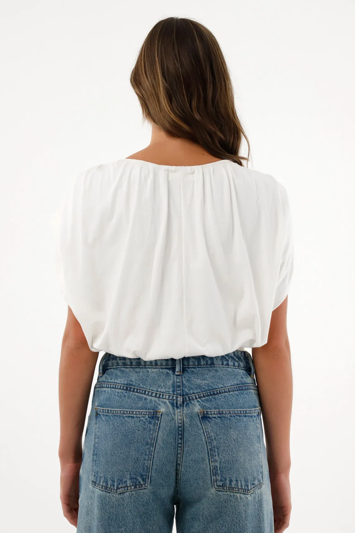 Camiseta crudo de diseño drapeado para mujer